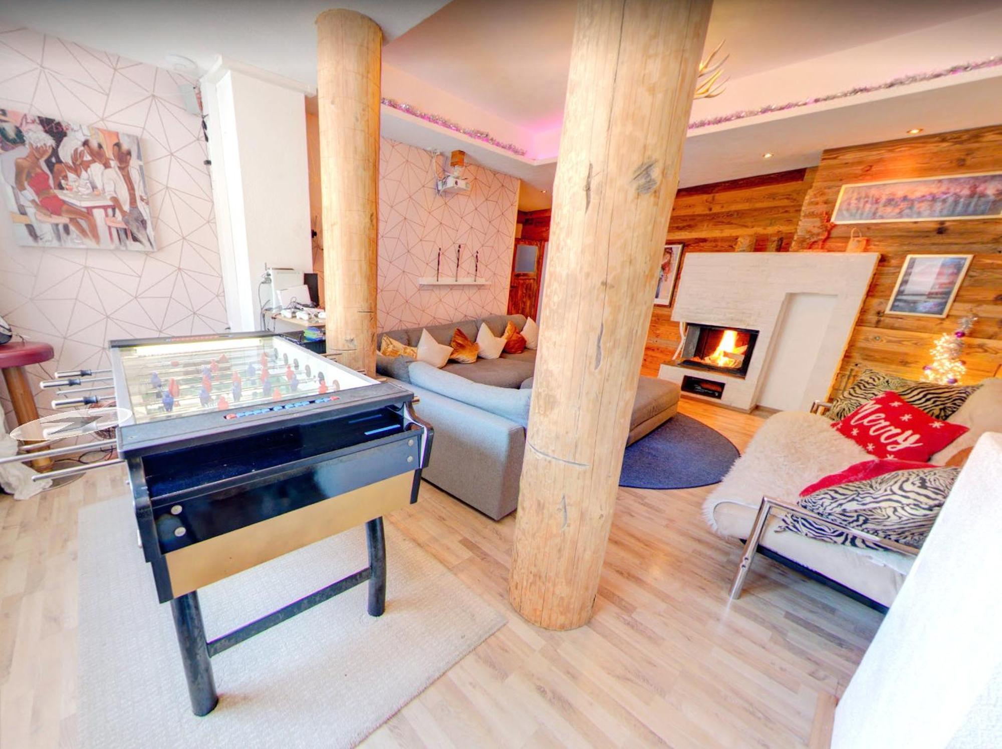 Dmg - 'Large, Luxurious Ground Floor' Apartment Fulpmes Bagian luar foto